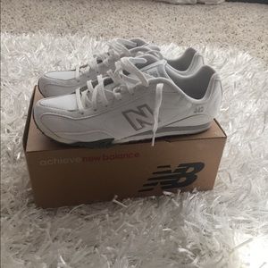 New balance white shoes never worn